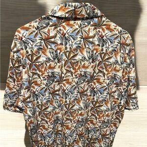 Daniel Cremieux Button Down Shirt Size Med- 100% Cotton